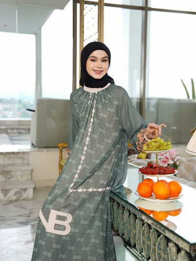 BNB BERRYVILLE DRESS - GREEN