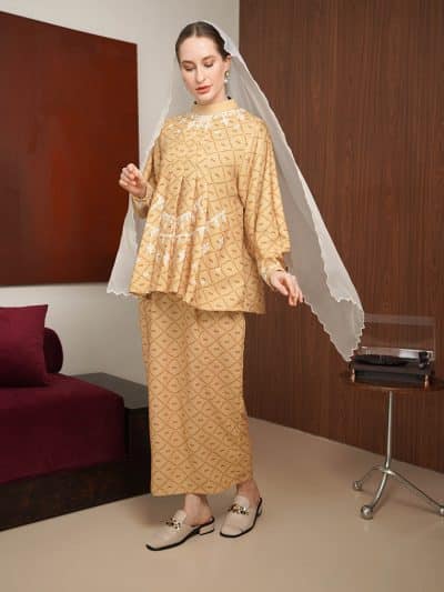 BNB MIDDLETON SET - BUTTER YELLOW