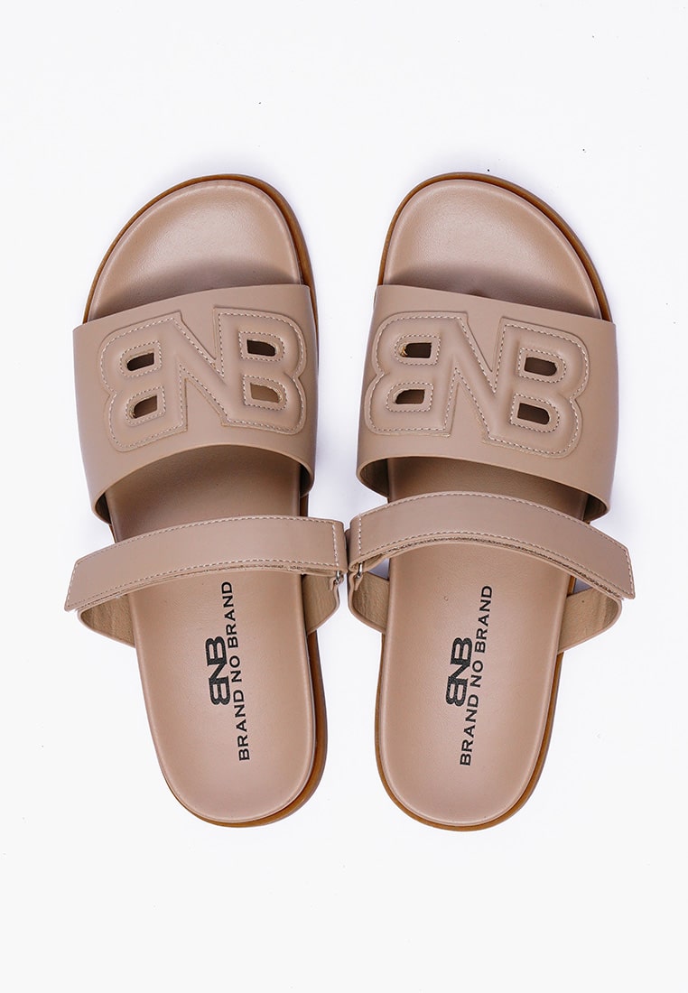 BNB FANWAY SANDAL - BROWN