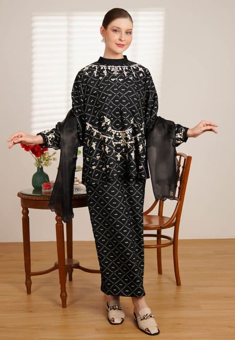 BNB MIDDLETON SET - BLACK