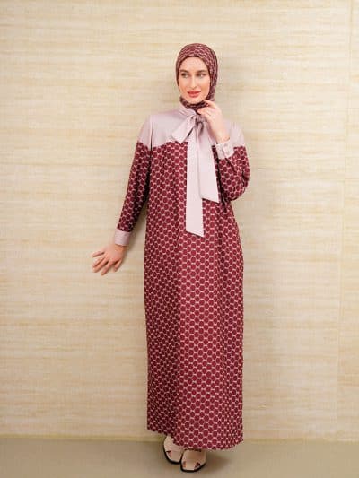 BNB HARRINGTON DRESS - MAROON
