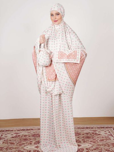 BNB QIBLA PRAYER WOMAN - IVORY