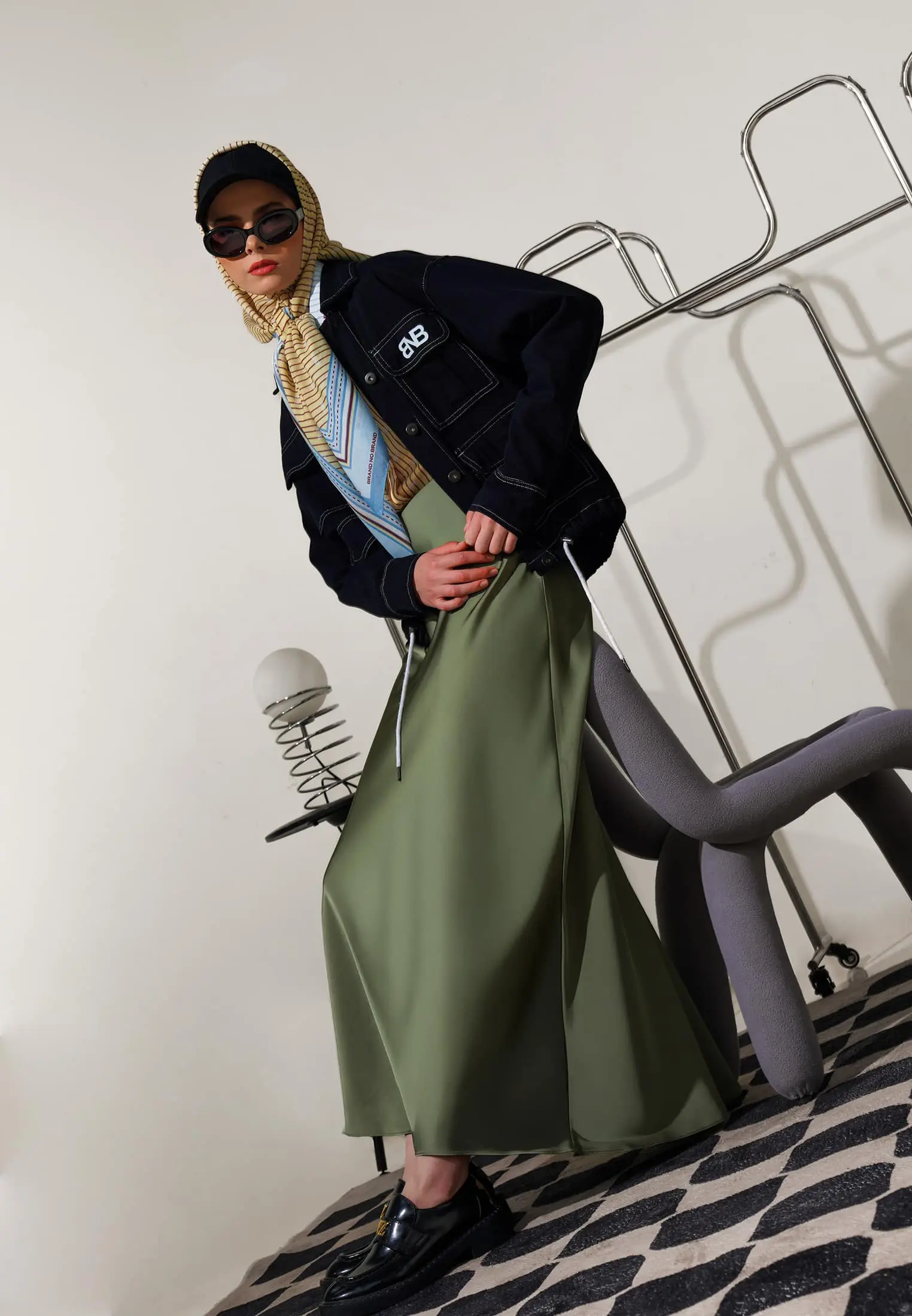 BNB VELLEMONT SKIRT - BRONZE OLIVE