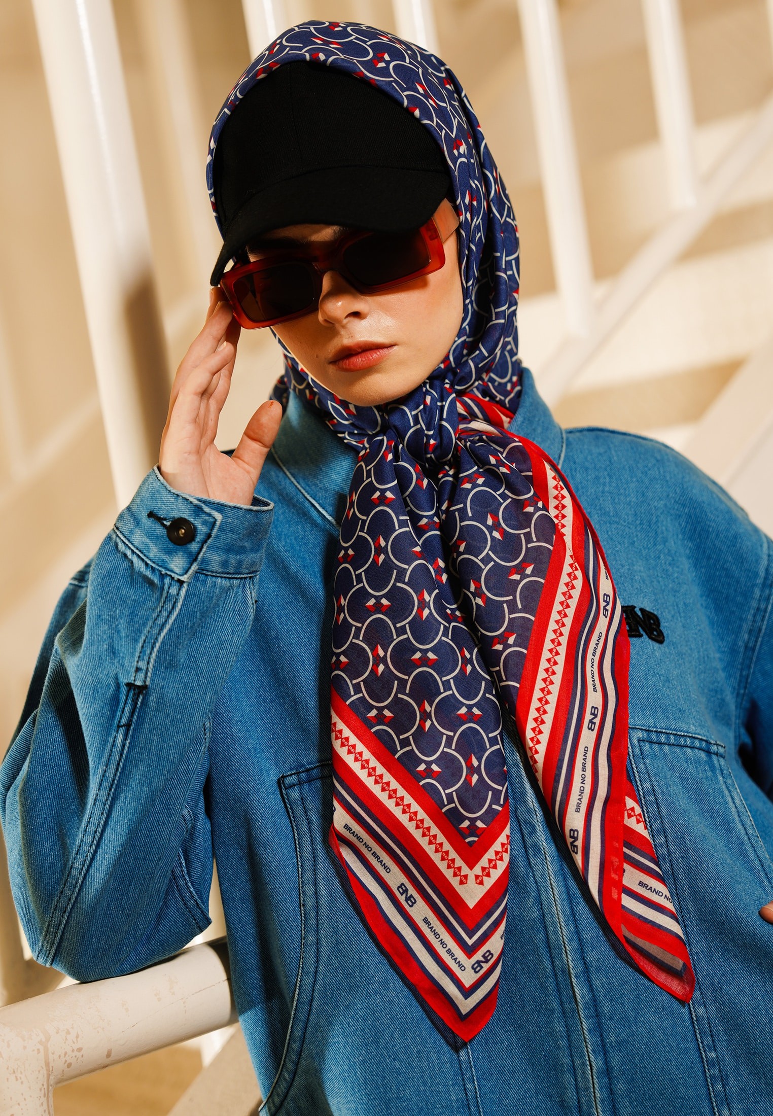 BNB Signaire Scarf - Navy