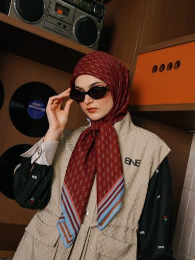 BNB Carver Scarf - Maroon